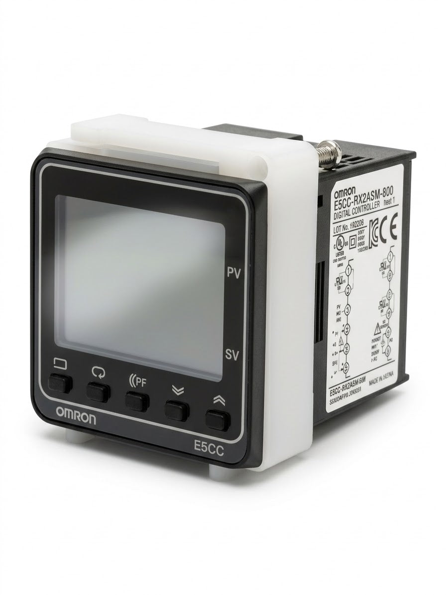 Control de temperatura digital OMRON E5CC-RX2ASM-800, salida por relevador, 100–240 VCA